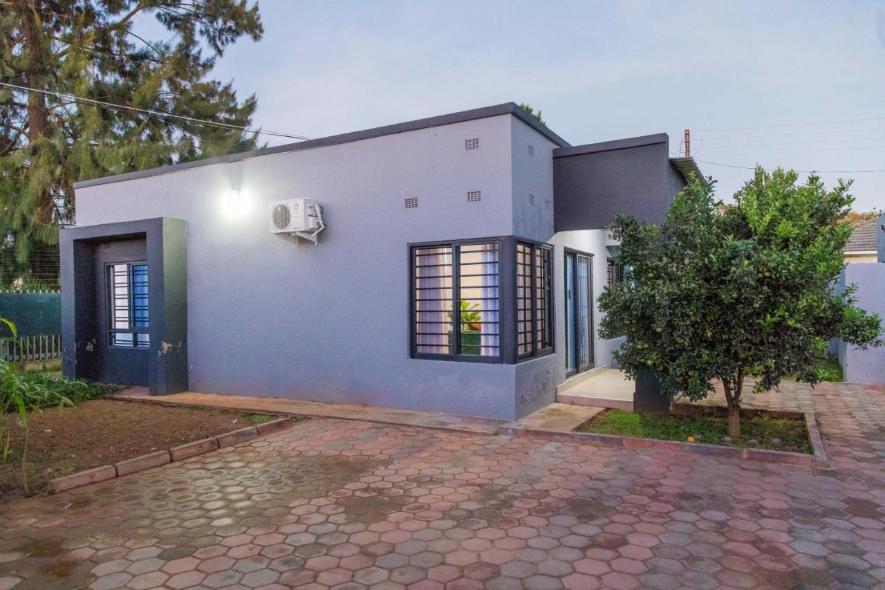 Appartement Blue Agave F2 à Lusaka Extérieur photo